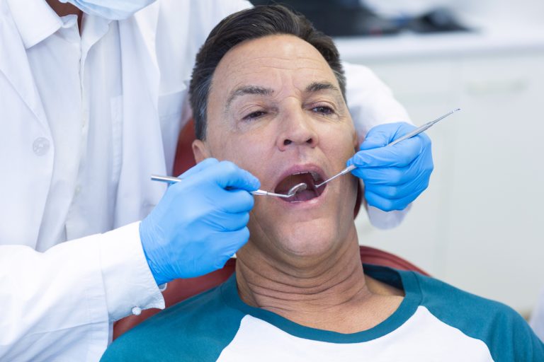How General Dentists Evaluate Unusual Sensations After Eating Acidic Foods